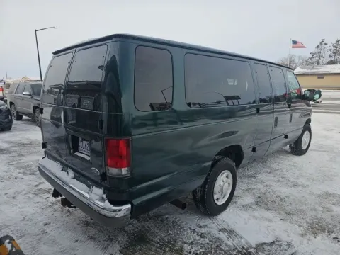 More photos of 1999 Ford Econoline E350 Super Duty Passenger Extended Van at Lunde Auto Sales, MN
