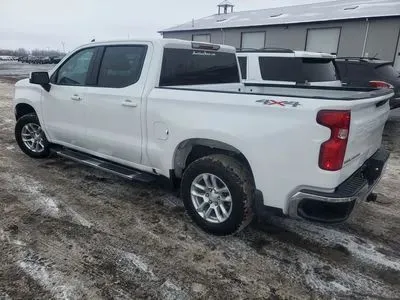 More photos of 2022 Chevrolet Silverado 1500 Crew Cab LT Pickup 4D 5 3/4 ft at Lunde Auto Sales, MN