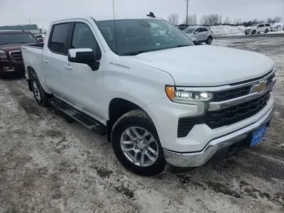 Photos of 2022 Chevrolet Silverado 1500 Crew Cab LT Pickup 4D 5 3/4 ft for sale in Wadena, MN at Lunde Auto Sales