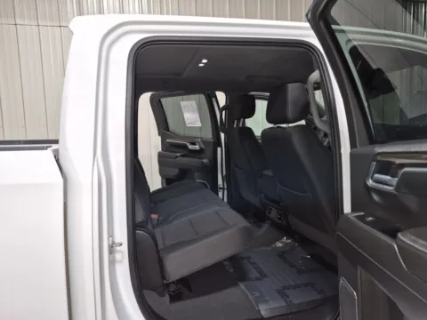 More photos of 2022 Chevrolet Silverado 1500 Crew Cab LT Pickup 4D 5 3/4 ft at Lunde Auto Sales, MN