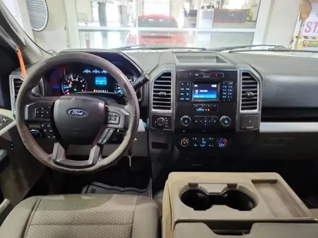 2015 Ford F-150 SuperCrew Cab - Image 3