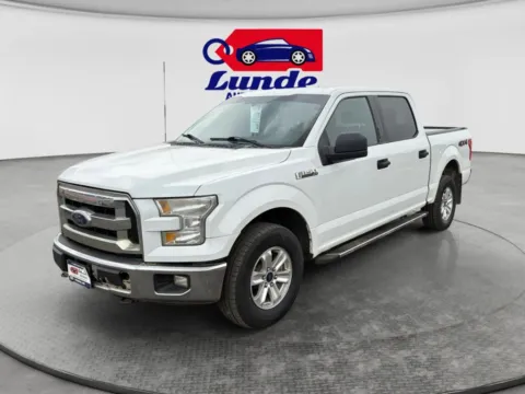 White 2015 Ford F-150 SuperCrew Cab XLT Pickup 4D 5 1/2 ft for sale in Wadena, MN