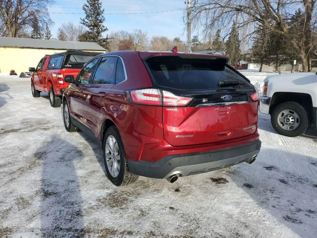 2019 Ford Edge - Image 2