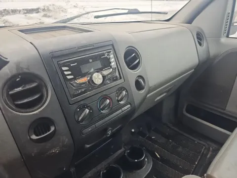 Another view of 2006 Ford F-150 Super Cab XL Pickup 4D 6 1/2 ft for sale in Wadena, MN at Lunde Auto Sales