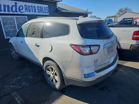 More photos of 2017 Chevrolet Traverse LT Sport Utility 4D at Lunde Auto Sales, MN