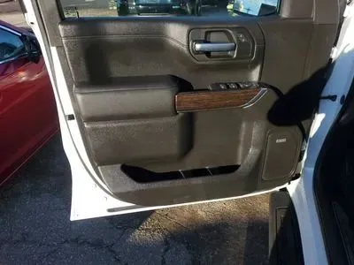 More photos of 2021 GMC Sierra 1500 Crew Cab Elevation Pickup 4D 5 3/4 ft at Lunde Auto Sales, MN