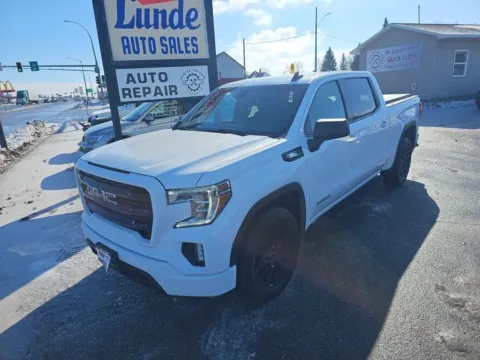 White 2021 GMC Sierra 1500 Crew Cab Elevation Pickup 4D 5 3/4 ft for sale in Wadena, MN
