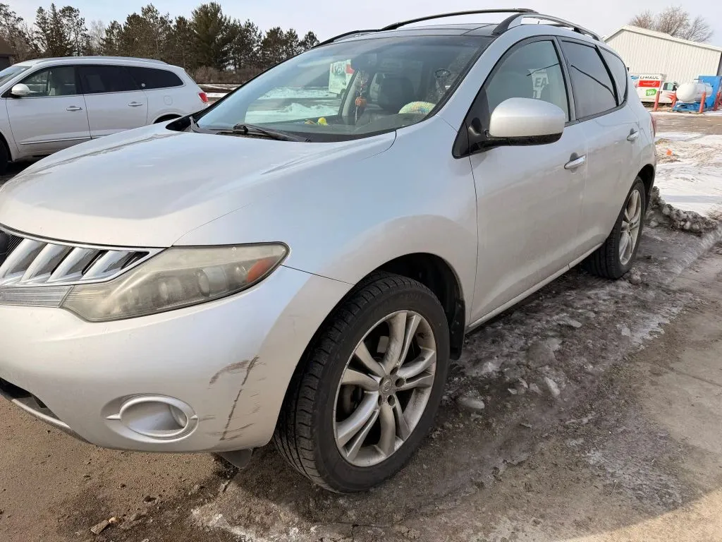 2010 Nissan Murano LE