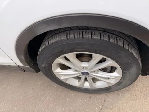 Another view of 2017 Ford Escape SE Sport Utility 4D for sale in Wadena, MN at Lunde Auto Sales