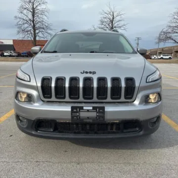 More photos of 2016 Jeep Cherokee High Altitude Sport Utility 4D at Lunde Auto Sales, MN