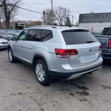 More photos of 2019 Volkswagen Atlas SE 4Motion w/Tech Pkg Sport Utility 4D at Lunde Auto Sales, MN