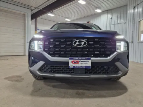 Another view of 2021 Hyundai Santa Fe SEL Sport Utility 4D for sale in Wadena, MN at Lunde Auto Sales