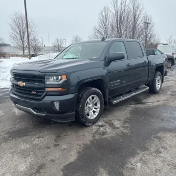 Blue 2018 Chevrolet Silverado 1500 Crew Cab Z71 LT Pickup 4D 5 3/4 ft for sale in Wadena, MN