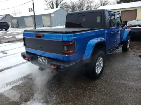 Another view of 2020 Jeep Gladiator Sport S Pickup 4D 5 ft for sale in Wadena, MN at Lunde Auto Sales