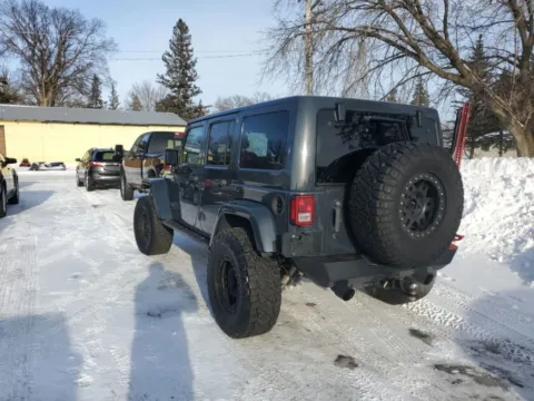 More photos of 2017 Jeep Wrangler Unlimited Rubicon Sport Utility 4D at Lunde Auto Sales, MN