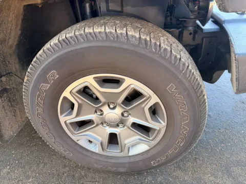 More photos of 2018 Jeep Wrangler Unlimited Rubicon (JK) Sport Utility 4D at Lunde Auto Sales, MN