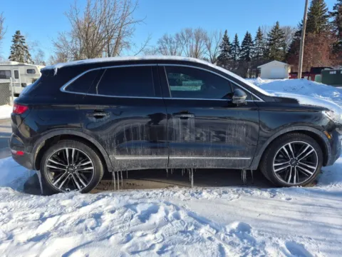 More photos of 2017 Lincoln MKC Reserve Sport Utility 4D at Lunde Auto Sales, MN