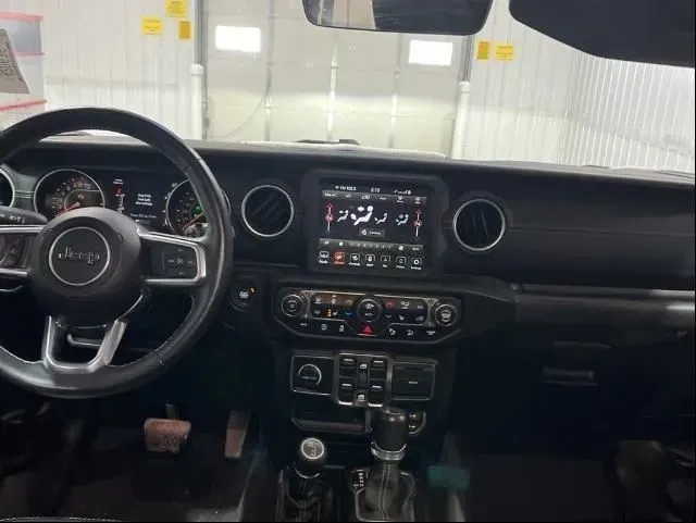 2020 Jeep Wrangler Unlimited Sahara - Photo 14