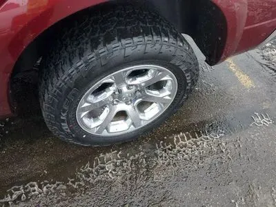 More photos of 2017 Ram 1500 Crew Cab Laramie Pickup 4D 5 1/2 ft at Lunde Auto Sales, MN