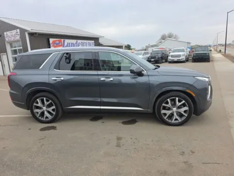 Another view of 2021 Hyundai Palisade Limited Sport Utility 4D for sale in Wadena, MN at Lunde Auto Sales