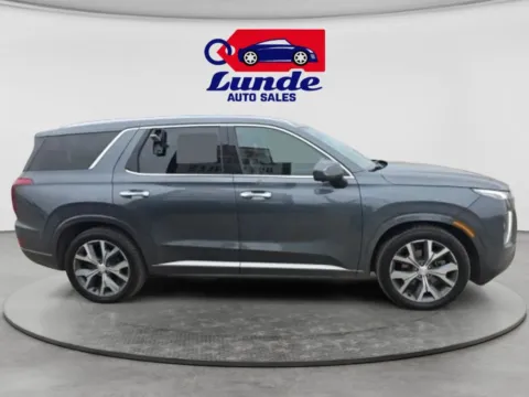 Another view of 2021 Hyundai Palisade Limited Sport Utility 4D for sale in Wadena, MN at Lunde Auto Sales