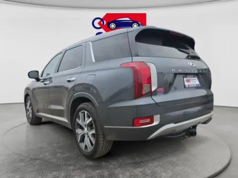 Photos of 2021 Hyundai Palisade Limited Sport Utility 4D for sale in Wadena, MN at Lunde Auto Sales
