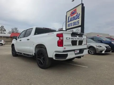 Another view of 2021 Chevrolet Silverado 1500 Crew Cab Custom Pickup 4D 5 3/4 ft for sale in Wadena, MN at Lunde Auto Sales