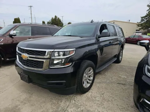 Photos of 2019 Chevrolet Suburban LT Sport Utility 4D for sale in Wadena, MN at Lunde Auto Sales