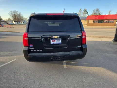 More photos of 2019 Chevrolet Suburban LT Sport Utility 4D at Lunde Auto Sales, MN