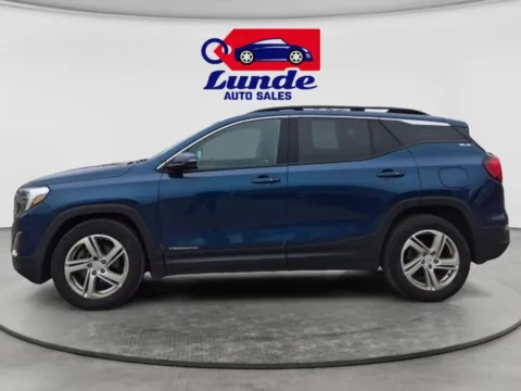 Photos of 2020 GMC Terrain SLE Sport Utility 4D for sale in Wadena, MN at Lunde Auto Sales