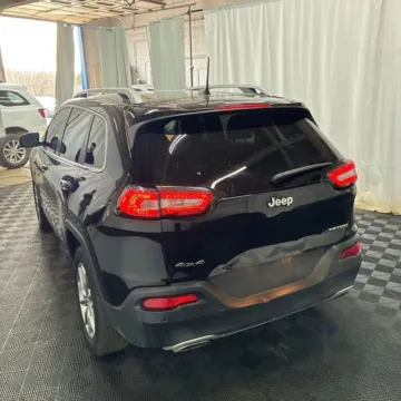 More photos of 2018 Jeep Cherokee Limited Sport Utility 4D at Lunde Auto Sales, MN