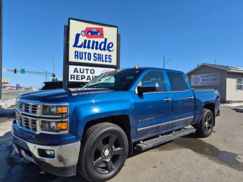 Blue 2015 Chevrolet Silverado 1500 Crew Cab Z71 LTZ Pickup 4D 5 3/4 ft for sale in Wadena, MN