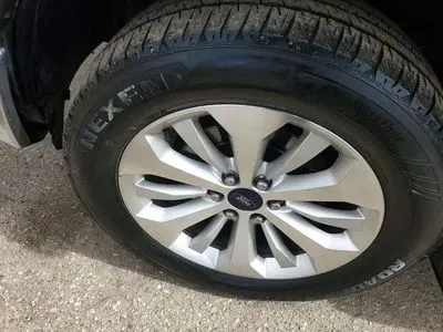 More photos of 2015 Ford F-150 SuperCrew Cab Lariat Pickup 4D 5 1/2 ft at Lunde Auto Sales, MN