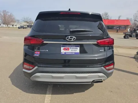 More photos of 2020 Hyundai Santa Fe 2.4 SEL Sport Utility 4D at Lunde Auto Sales, MN