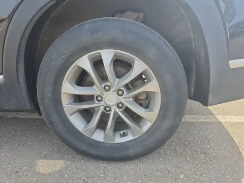 Photos of 2020 Hyundai Santa Fe 2.4 SEL Sport Utility 4D for sale in Wadena, MN at Lunde Auto Sales