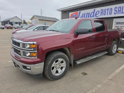 Red 2014 Chevrolet Silverado 1500 Crew Cab Z71 LT Pickup 4D 5 3/4 ft for sale in Wadena, MN