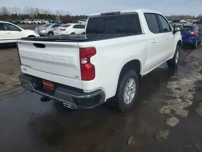 Another view of 2020 Chevrolet Silverado 1500 Crew Cab LT Pickup 4D 5 3/4 ft for sale in Wadena, MN at Lunde Auto Sales