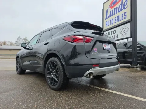 More photos of 2020 Chevrolet Blazer 3LT Sport Utility 4D at Lunde Auto Sales, MN