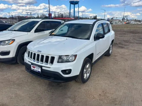 White 2015 Jeep Compass Sport SUV 4D for sale in Wadena, MN