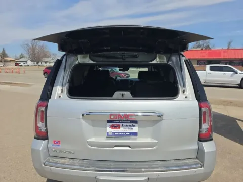 More photos of 2018 GMC Yukon Denali Sport Utility 4D at Lunde Auto Sales, MN