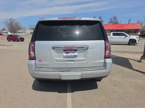 More photos of 2018 GMC Yukon Denali Sport Utility 4D at Lunde Auto Sales, MN