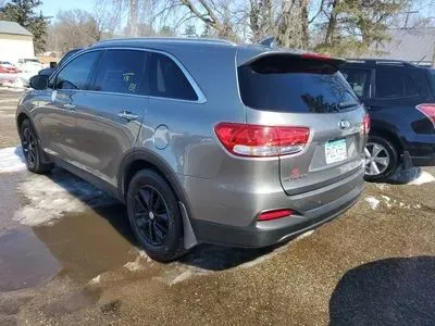 More photos of 2018 Kia Sorento LX Sport Utility 4D at Lunde Auto Sales, MN