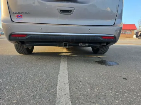 More photos of 2018 Chrysler Pacifica Touring L Plus Minivan 4D at Lunde Auto Sales, MN