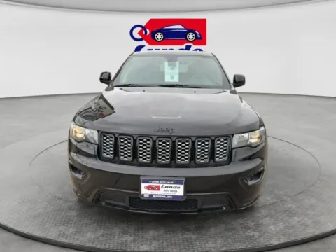 Photos of 2018 Jeep Grand Cherokee Altitude Sport Utility 4D for sale in Wadena, MN at Lunde Auto Sales