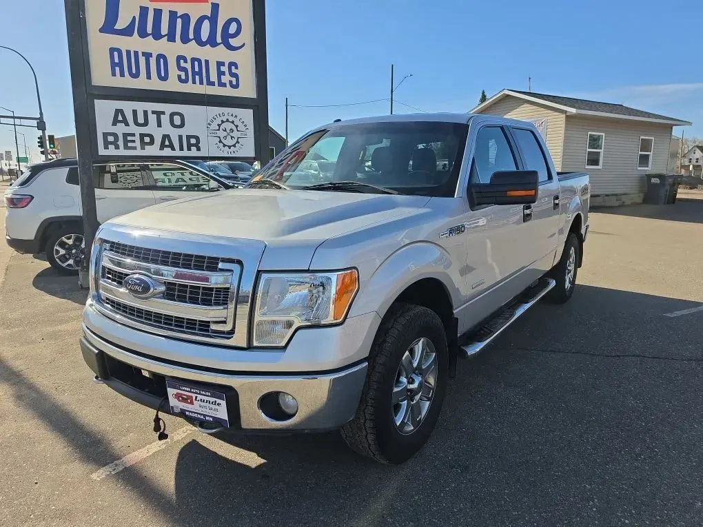 Silver 2014 Ford F-150 SuperCrew Cab XLT Pickup 4D 5 1/2 ft for sale in Wadena, MN