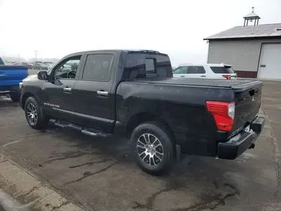 More photos of 2020 Nissan Titan Crew Cab SV Pickup 4D 5 1/2 ft at Lunde Auto Sales, MN