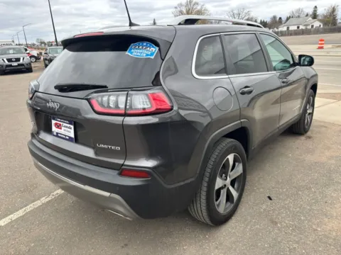 More photos of 2021 Jeep Cherokee Limited Sport Utility 4D at Lunde Auto Sales, MN