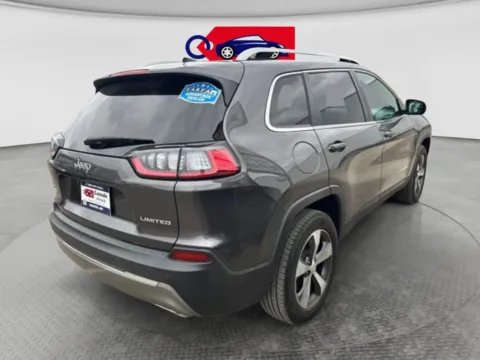 More photos of 2021 Jeep Cherokee Limited Sport Utility 4D at Lunde Auto Sales, MN
