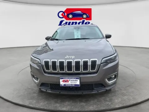 Photos of 2021 Jeep Cherokee Limited Sport Utility 4D for sale in Wadena, MN at Lunde Auto Sales