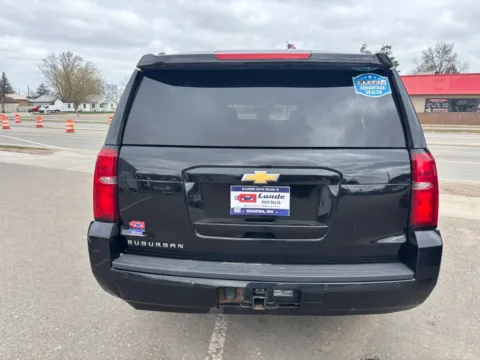 More photos of 2017 Chevrolet Suburban LT Sport Utility 4D at Lunde Auto Sales, MN